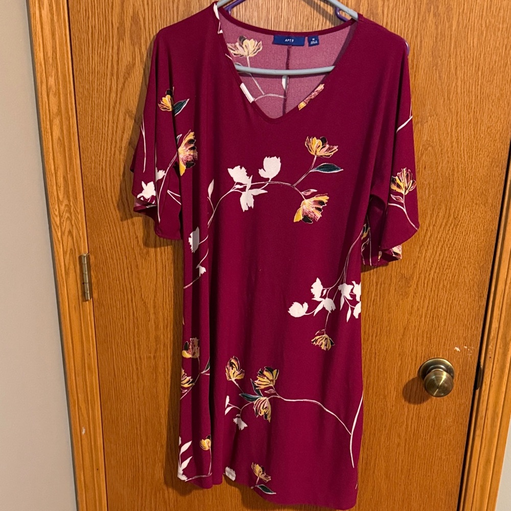 Women’s APT.9 dress